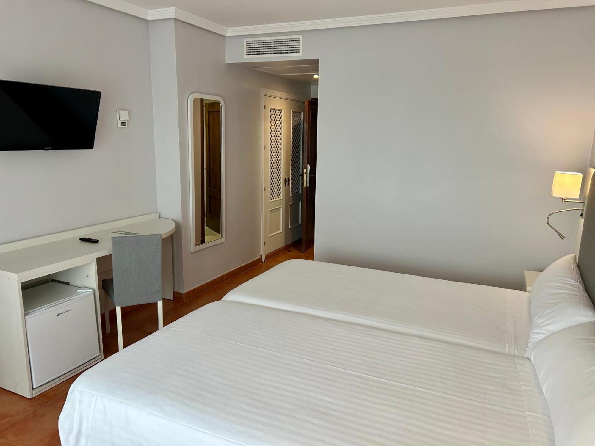 Hotel Bahia Sur サン・フェルナンド エクステリア 写真