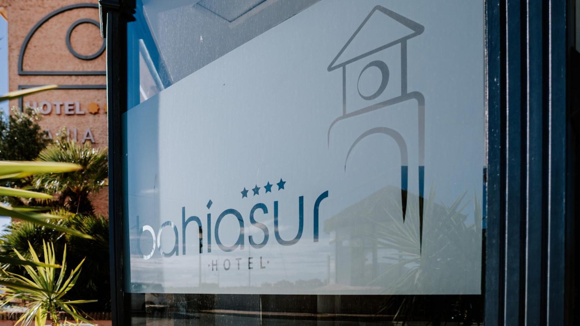 Hotel Bahia Sur サン・フェルナンド エクステリア 写真